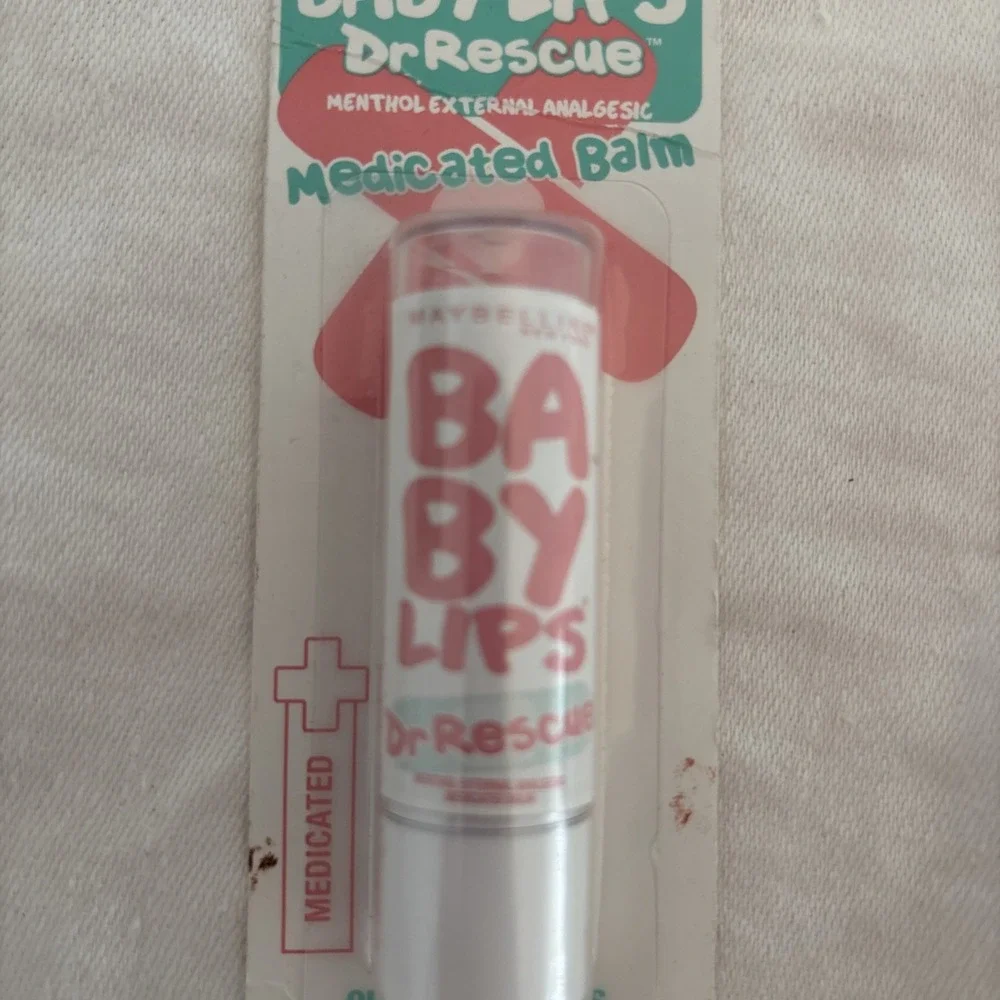Maybelline New York Baby Lips Dr Rescue Medicated Balm w/Menthol Coral Crave #55